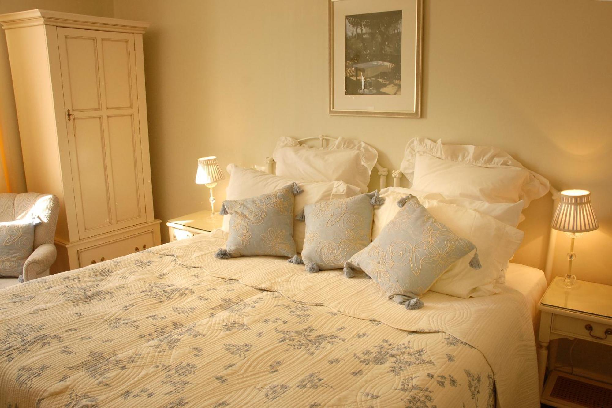 Courtland Hotel สแตรทฟอร์ด อะพอน เอวอน ภายนอก รูปภาพ